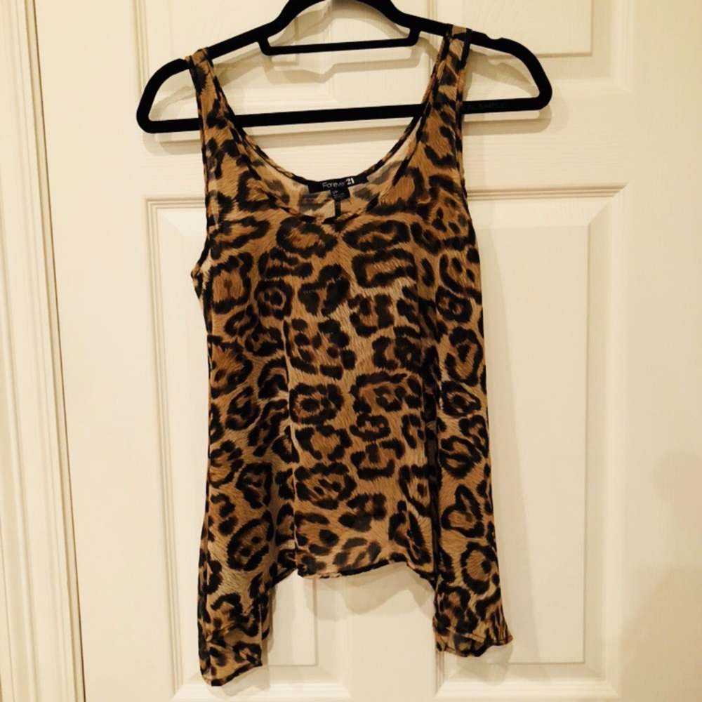 Leopard print tank top